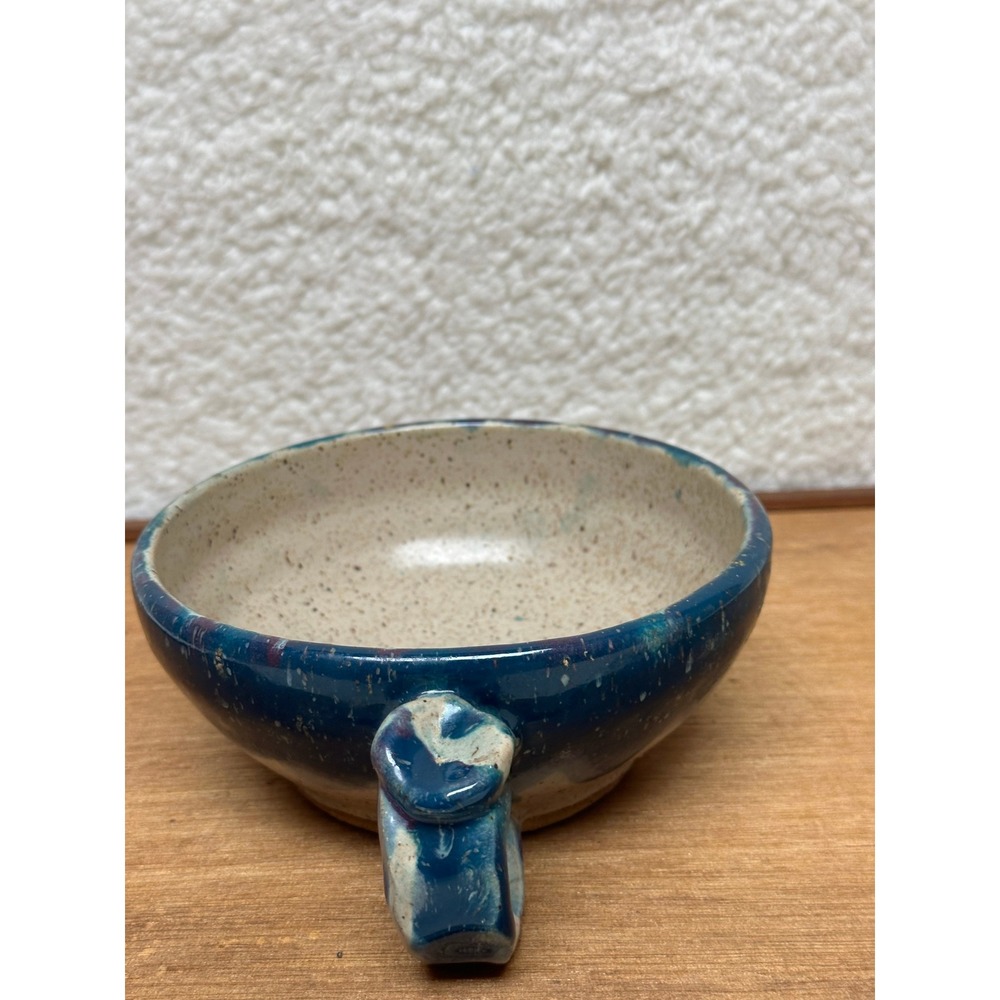 Vintage Studio Pottery Cup Blue Speckled Stoneware Thumb Rest Bowl Mug 96 - Picture 2 of 9